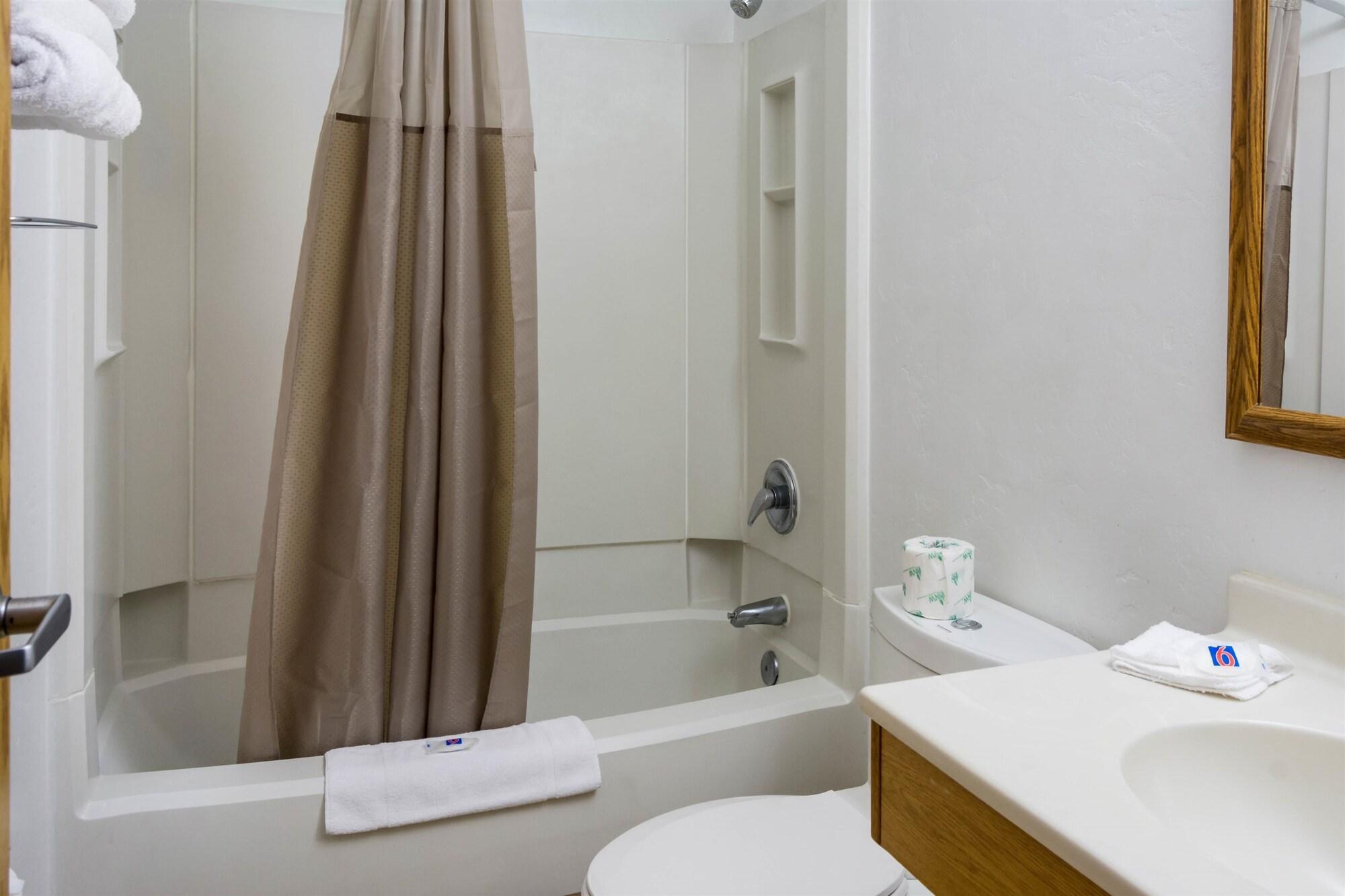 Motel 6-Wilsonville, Or - Portland المظهر الخارجي الصورة