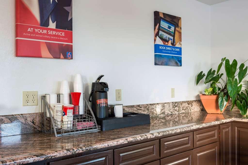 Motel 6-Wilsonville, Or - Portland المطعم الصورة